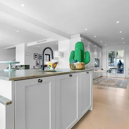 Luxury Villa, 4 Bedrooms, Private Pool, Kss Immo *