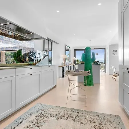 Luxury Villa, 4 Bedrooms, Private Pool, Kss Immo * 포트 그리모