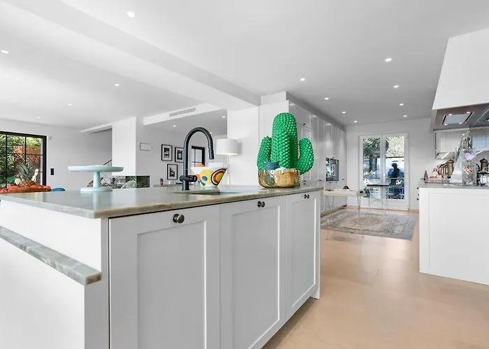 Luxury Villa, 4 Bedrooms, Private Pool, Kss Immo *