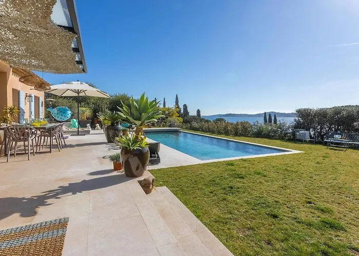 Vila Luxury Villa, 4 Bedrooms, Private Pool, Kss Immo